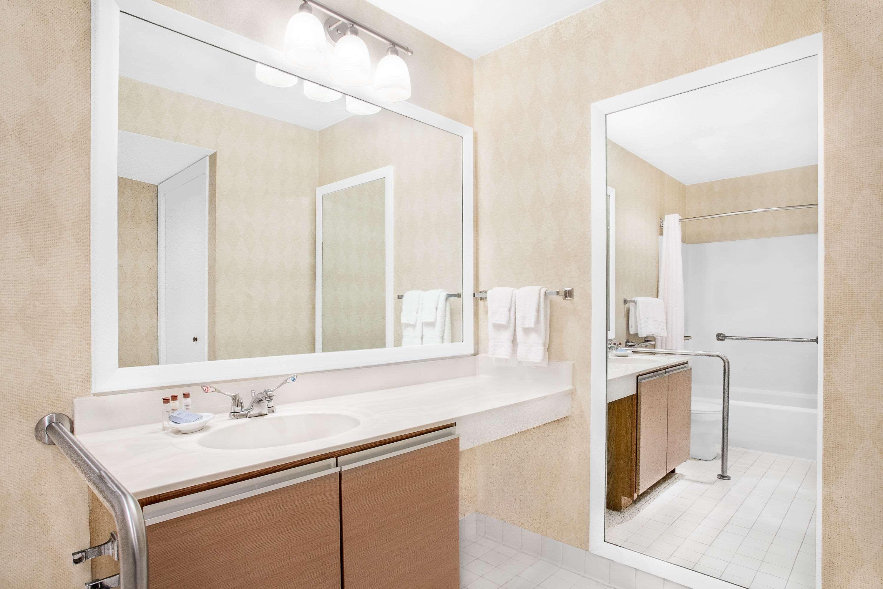 Hawthorn Extended Stay By Wyndham Green Bay Exterior foto